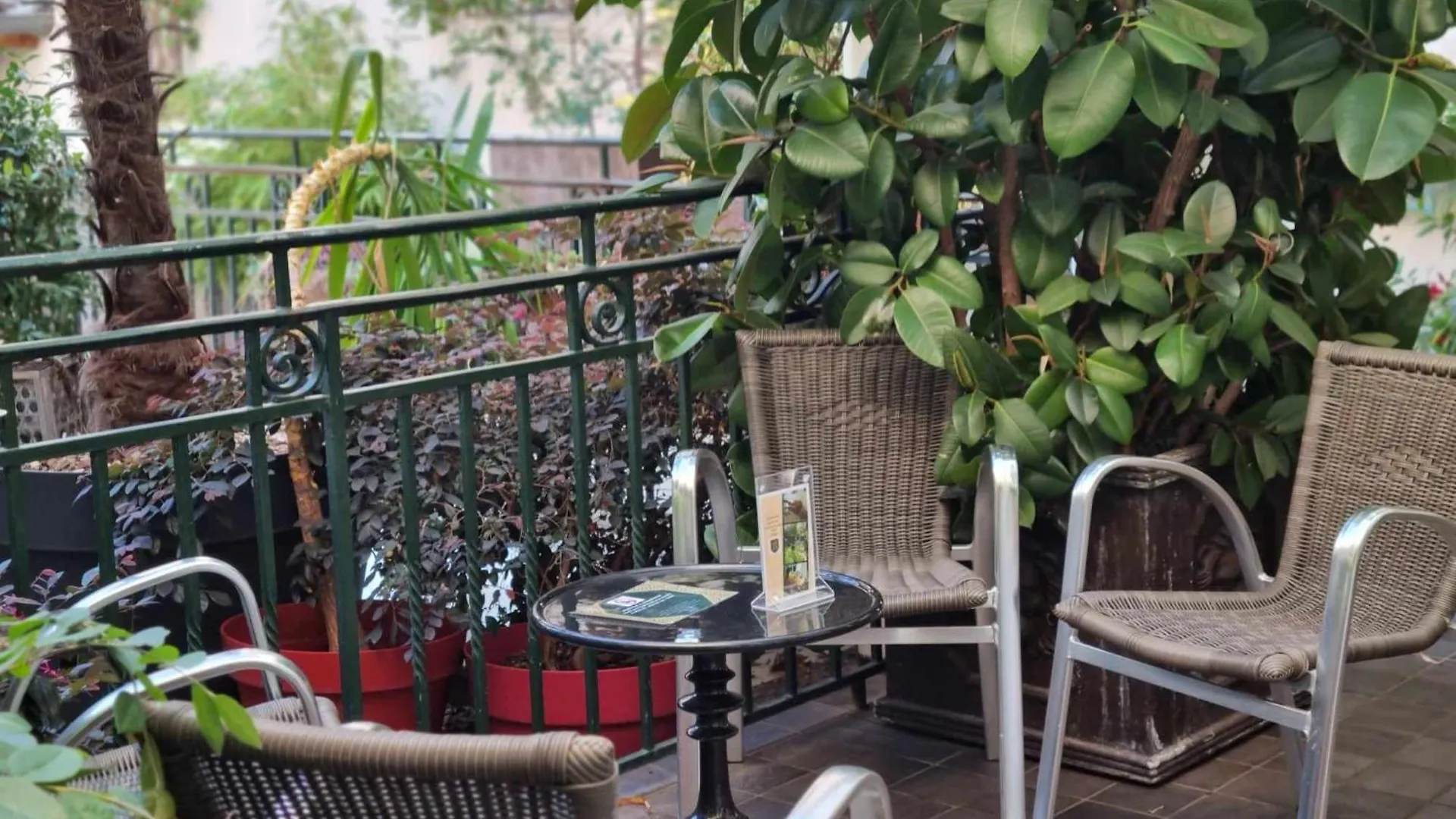 Logis Hotel Schaeffer- Restaurant Le Saint Georges Serrières-en-Chautagne