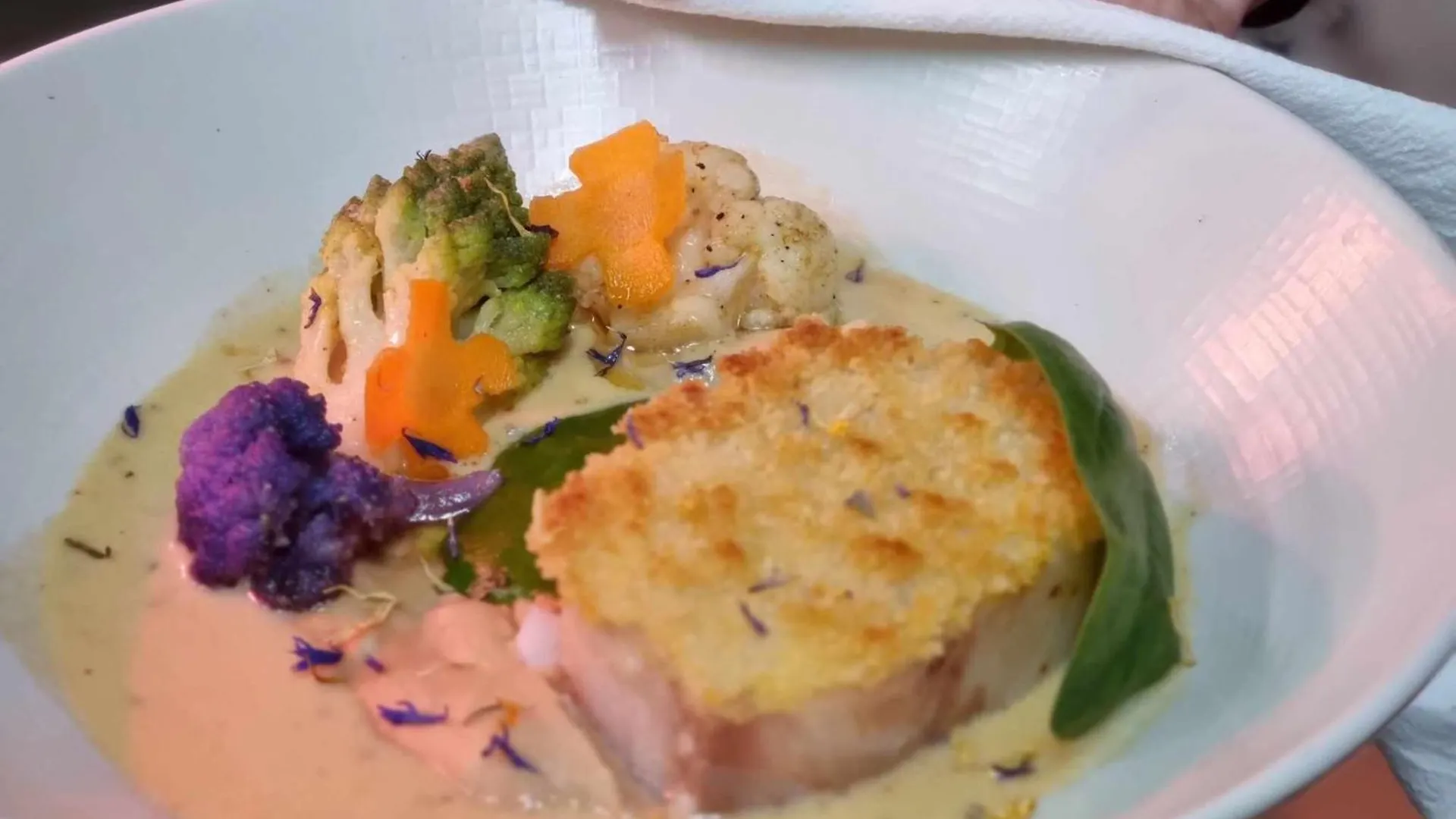 Logis Hotel Schaeffer- Restaurant Le Saint Georges Serrières-en-Chautagne